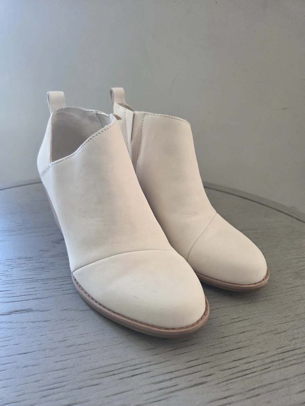 Toms Marta Wedge Bootie In Sand Leather Womens 6.5